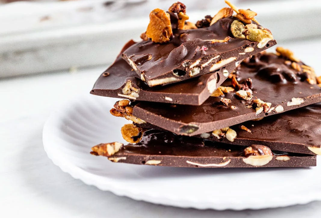 Keto Granola and Chocolate Bark Recipe