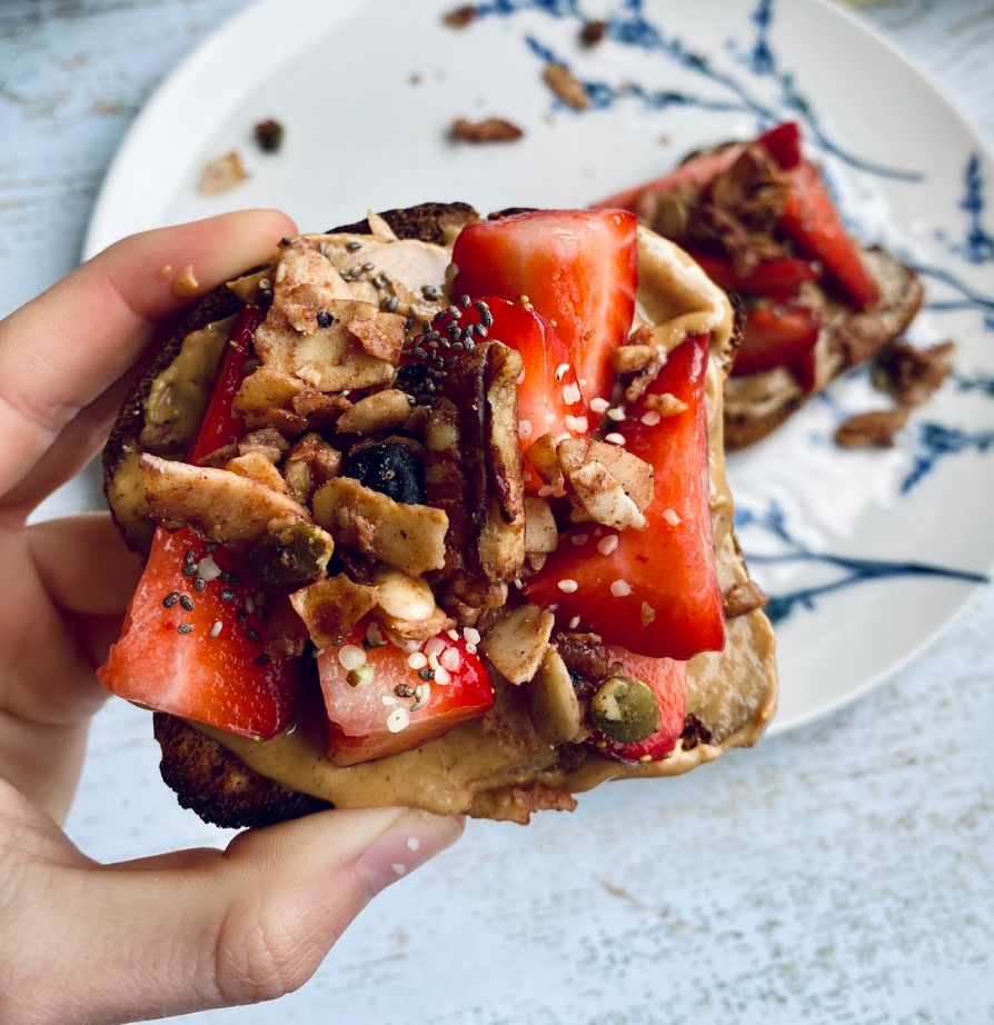 5 Gluten Free Snacks to Bring Camping